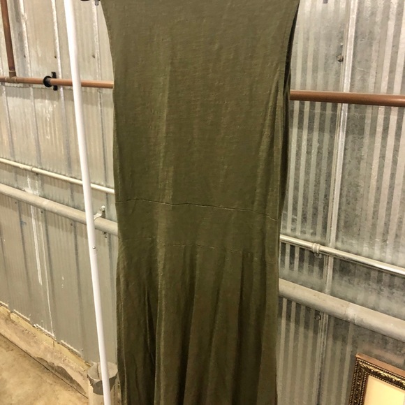 Green casual tshirt dress - Picture 4 of 4